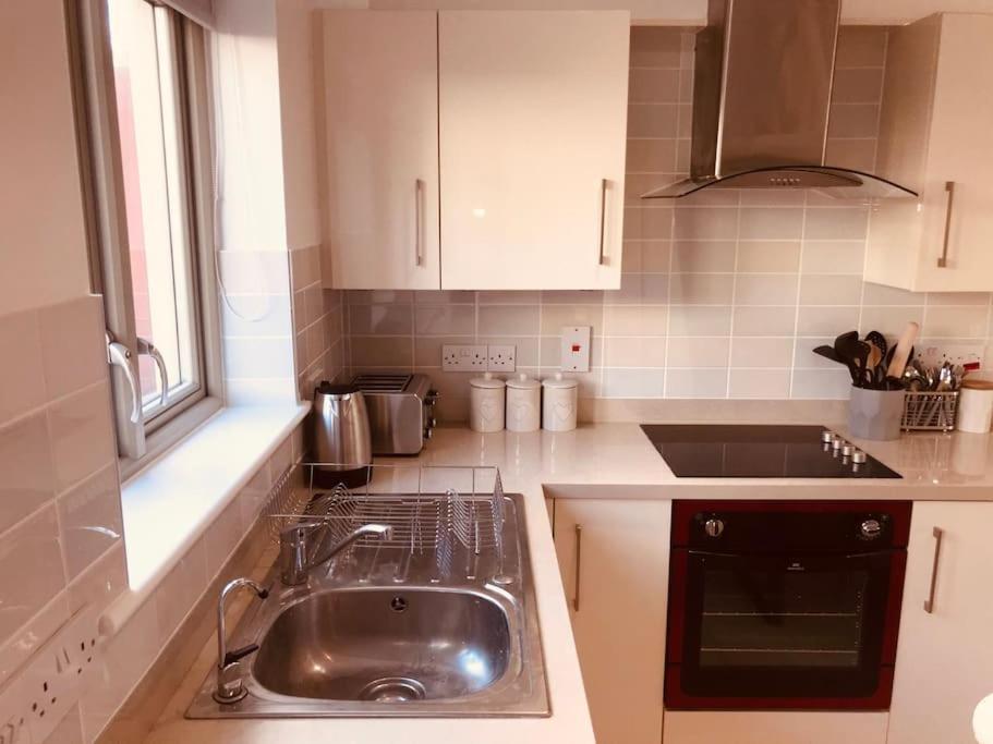 Olympic Village Vela - Portland Ngoại thất bức ảnh